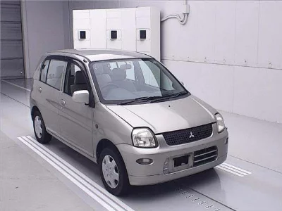 Mitsubishi Minica
