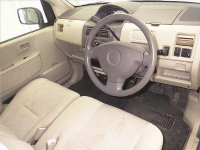 Nissan Otti