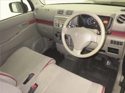Daihatsu Move Conte