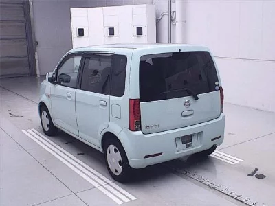Nissan Otti