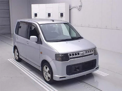 Nissan Otti