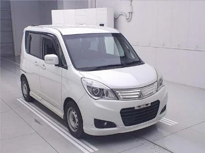 Mitsubishi Delica D:2