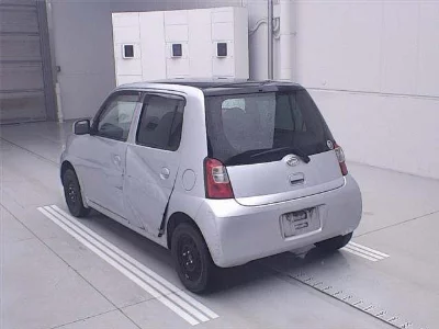 DAIHATSU ESSE