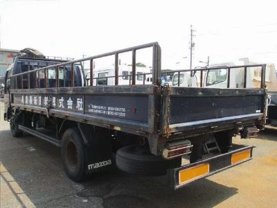 Mazda Titan
