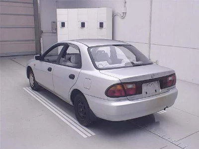 Mazda FAMILIA