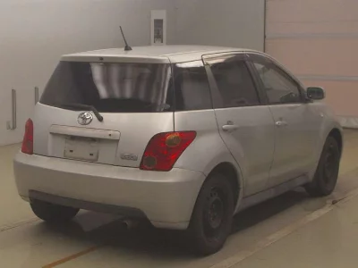 Toyota Ist