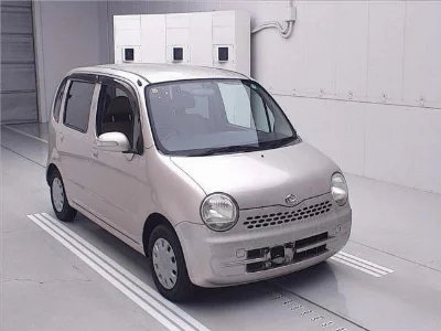 Daihatsu Move Latte