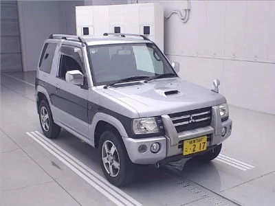 Mitsubishi Pajero Mini