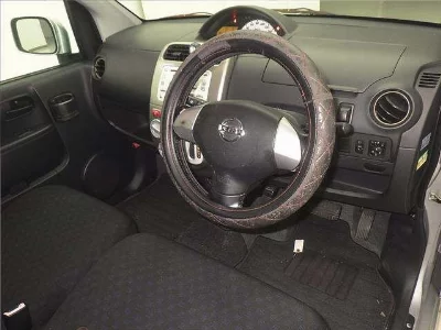 Nissan Otti