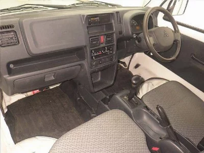 Mitsubishi Minicab