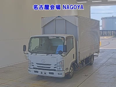Mazda Titan