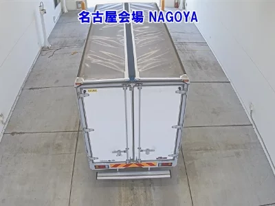Mazda TITAN