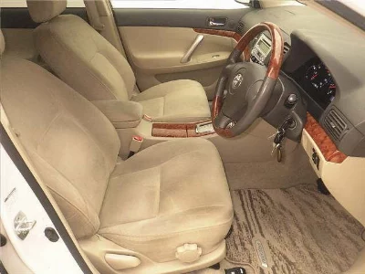 Toyota Premio