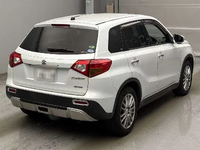 Suzuki Escudo