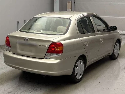 Toyota Platz