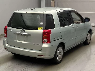 Toyota Raum