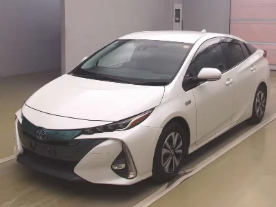 Toyota Prius PHV