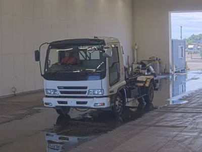 Isuzu Forward