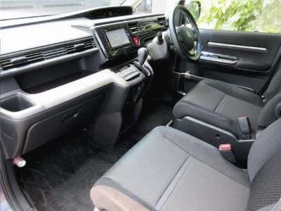Honda STEPWGN SPADA