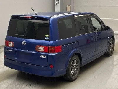 Nissan LAFESTA