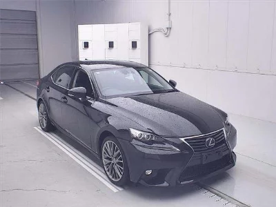 Lexus IS300h
