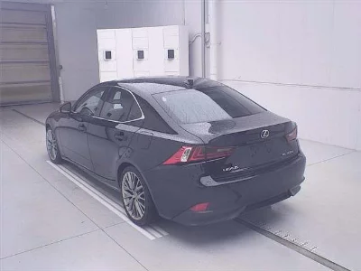 Lexus IS300h