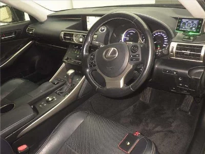 Lexus IS300h
