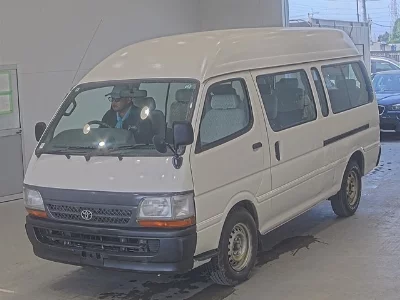 Toyota HiAce Commuter