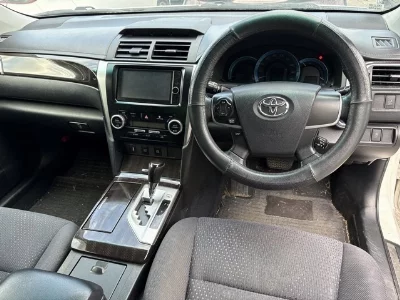 TOYOTA CAMRY