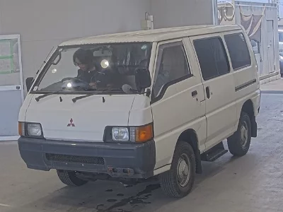 Mitsubishi Delica