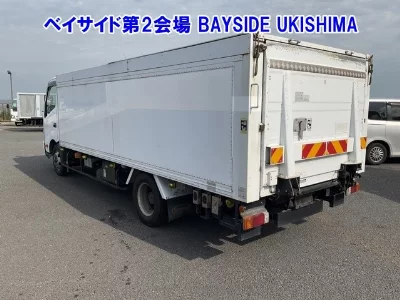 Hino DUTRO