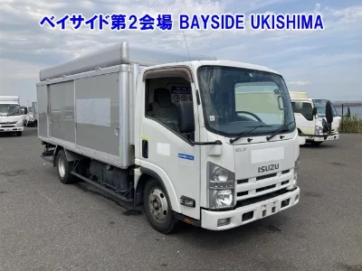 Isuzu Elf