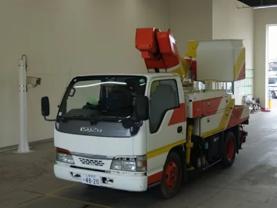 Isuzu Elf