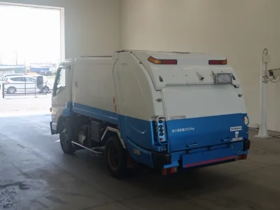 Mitsubishi Fuso Canter