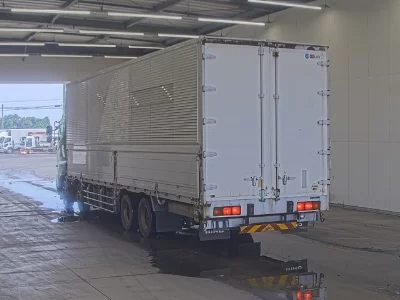 Hino PROFIA