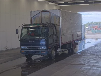 Isuzu Forward