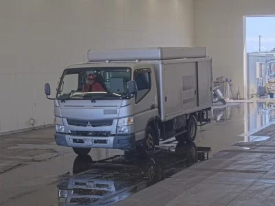 Mitsubishi Fuso Canter