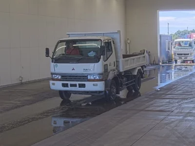 Mitsubishi FUSO FIGHTER MIGNON