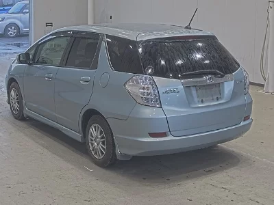 Honda FIT SHUTTLE HYBRID