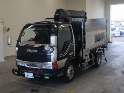 Isuzu Elf