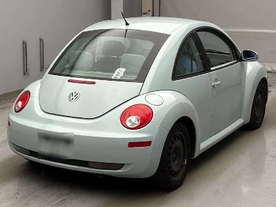 Volkswagen New Beetle