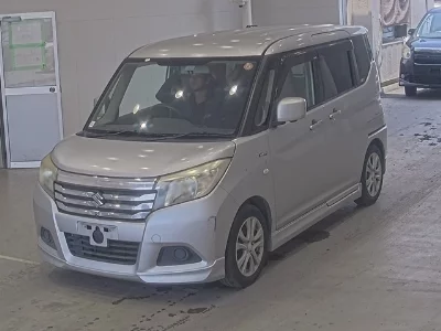 Suzuki Solio