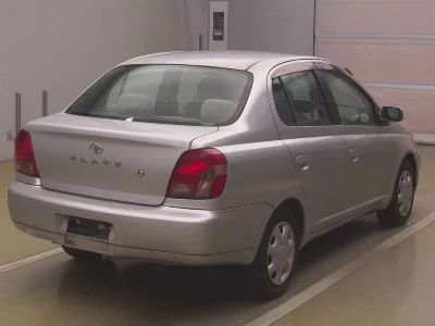 Toyota Platz