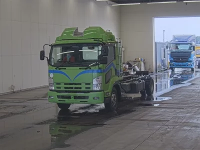 Isuzu Forward