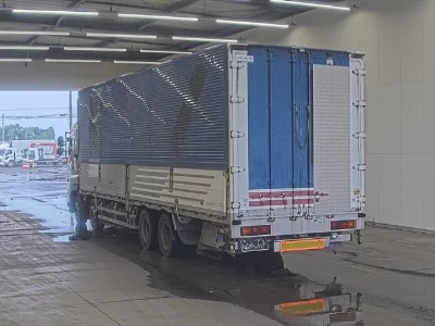 Hino PROFIA