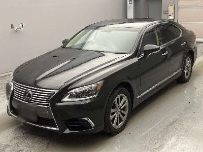 Lexus LS600h