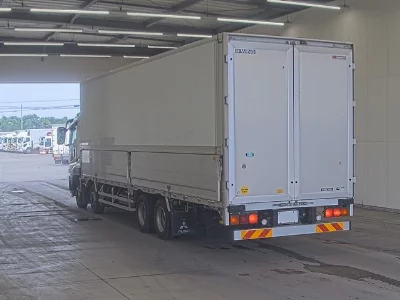 Mitsubishi FUSO SUPER GREAT