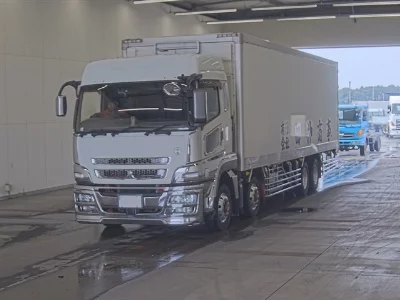 Mitsubishi FUSO SUPER GREAT