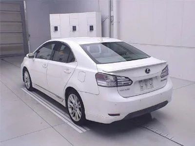 Lexus HS250h