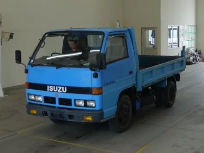Isuzu Elf